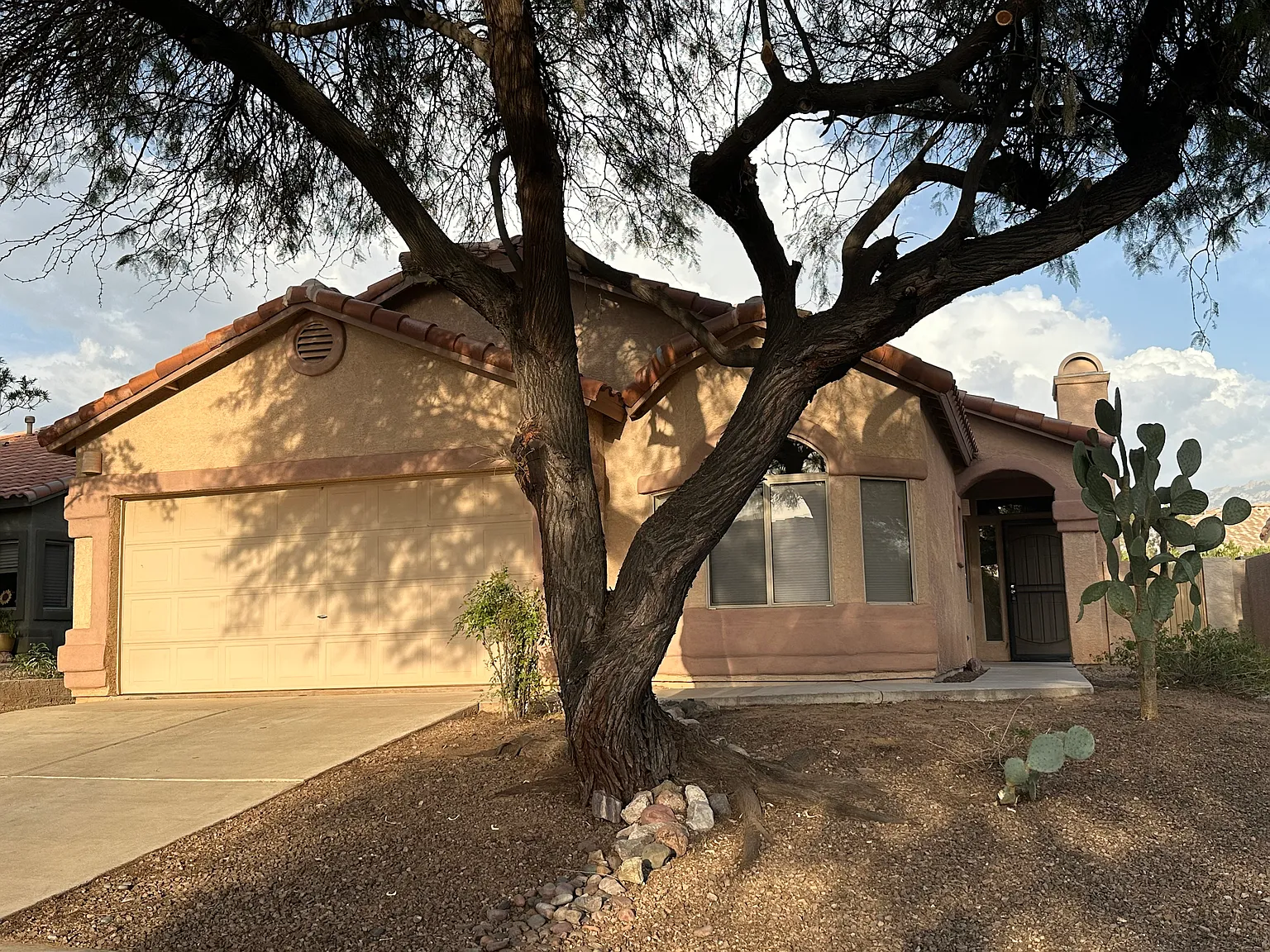 12170 N Kylene Canyon Drive — Photo 1