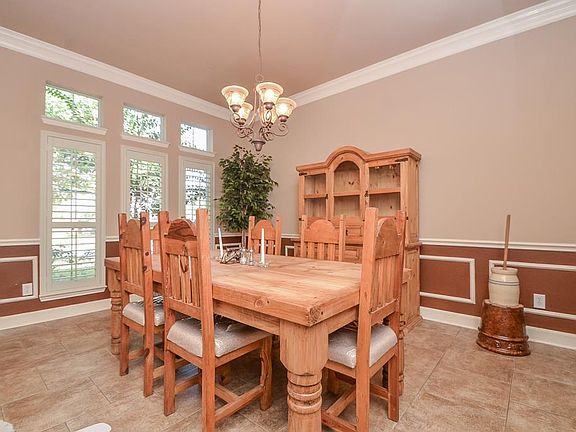 5th image of 8602 Everhart Trace Dr