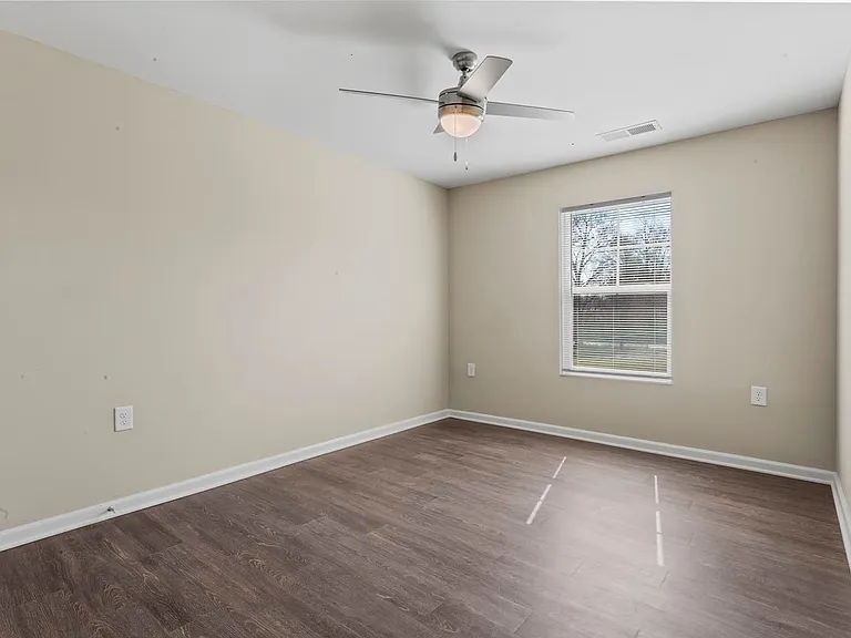 Stanton Park Apartments — Photo 6