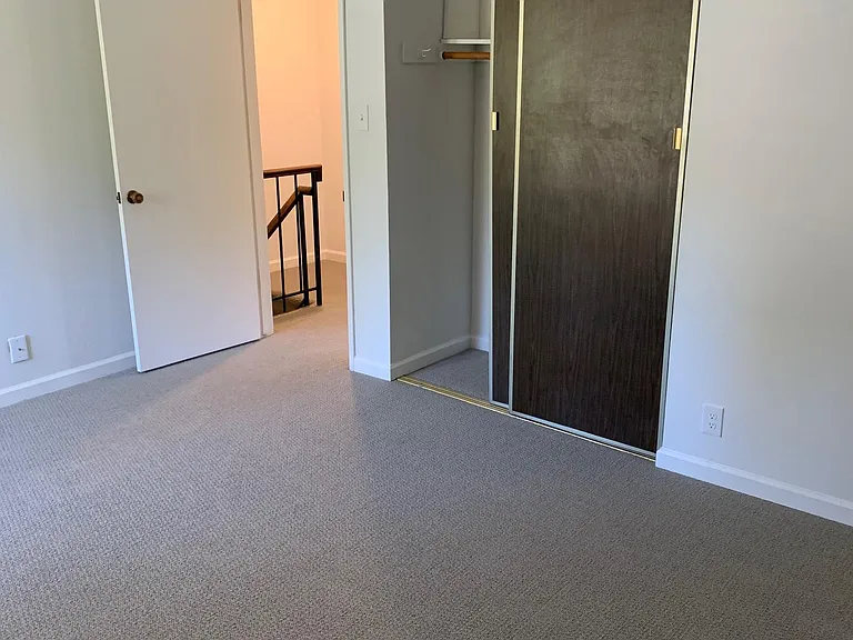 170 Roundtree Blvd — Photo 14