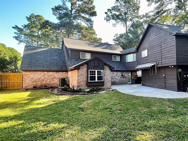 17527 Forest Mist Dr — Photo 3