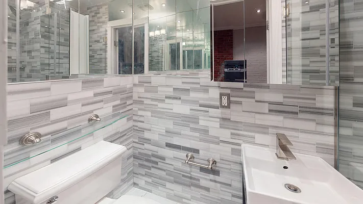 Rented by Bond New York | media 19