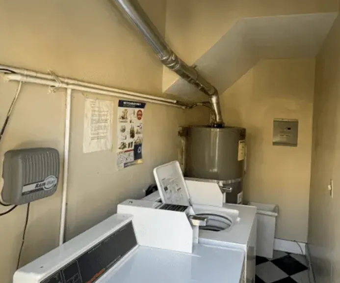 1640 N Normandie Ave #1 — Photo 28