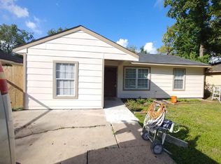 5605 Malmedy Rd, Houston, TX 77033