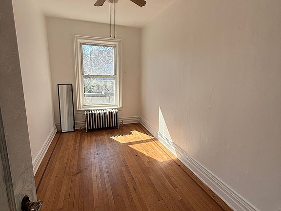 3rd image of 263 Arlington Ave