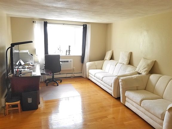 4th image of 12 Woodland St APT 47