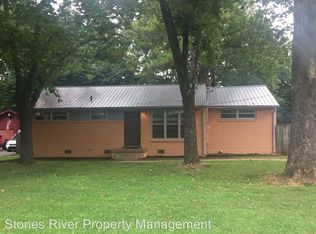 1014 Brookfield Dr, Murfreesboro, TN 37130