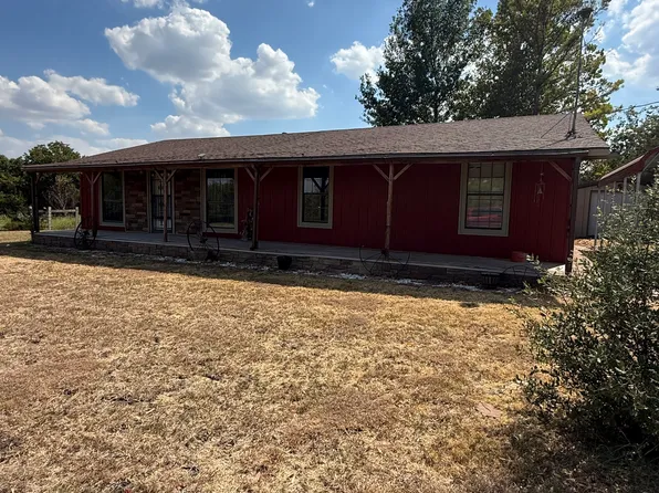 2728 Rochell Cannon Rd, Bells, TX 75414