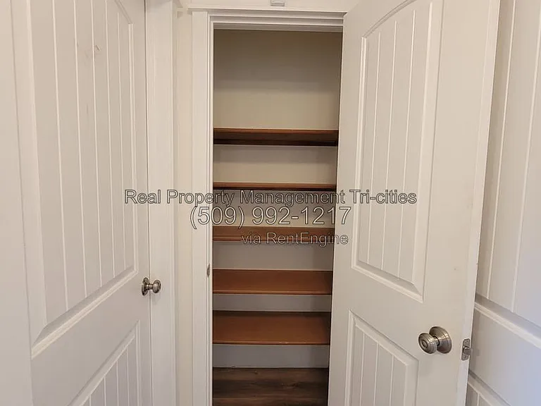 249 Rachel Rd — Photo 11