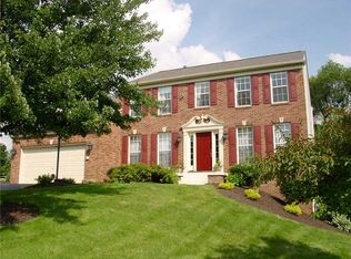 1642 Augusta Dr, Pittsburgh, PA 15237