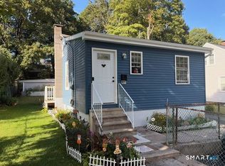 196 Frederick St, Bristol, CT 06010