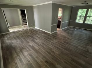 4817 Martins Crossing Rd, Stone Mountain, GA 30088