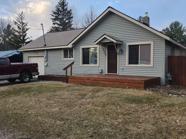 9957 Oakwood Ct, Saint Helen, MI 48656