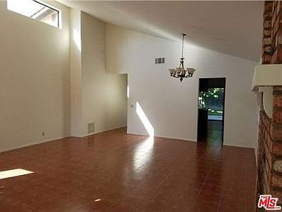 1st image of 2805 Los Nogales Ave