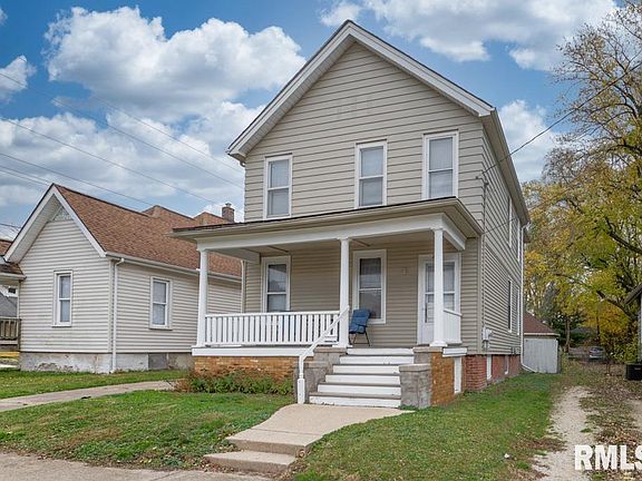 4th image of 726 E Thrush Ave