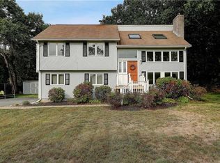 10 David Dr, Coventry, RI 02816