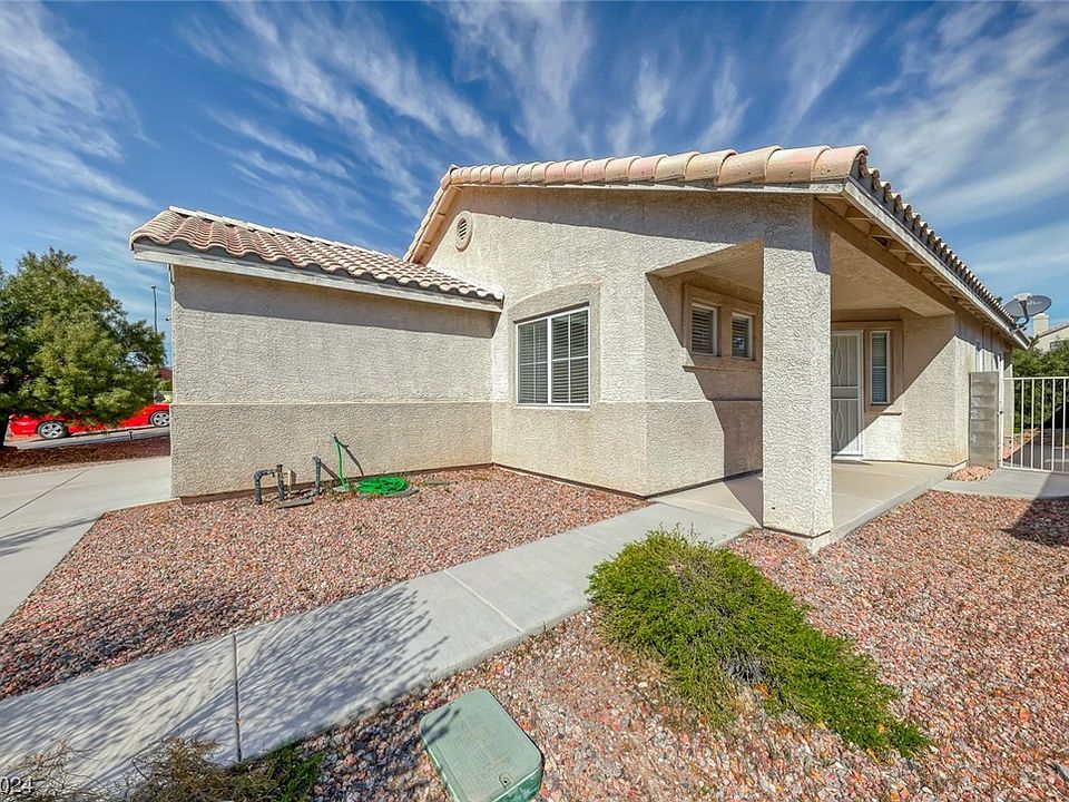 1926 Featherbrook Ave, North Las Vegas, NV 89031 | Zillow