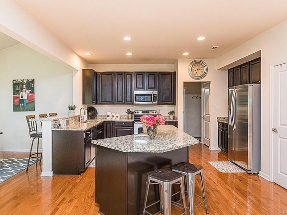 4th image of 14506 Beachmere Dr