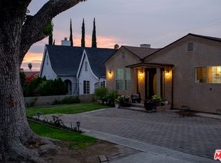 1433 E Alameda Ave, Burbank, CA 91501