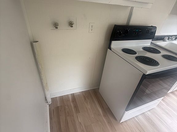 3rd image of 4435 & 4437 E Boston St #2