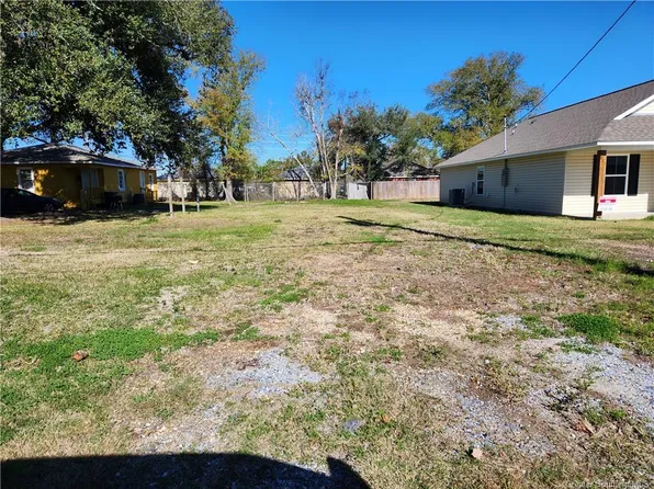 809 13th St, Lake Charles, LA 70601