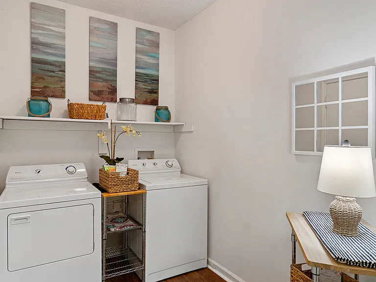 Bradford Place Apartment Homes — Photo 11