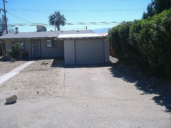 4th image of 66107 Buena Vista Ave