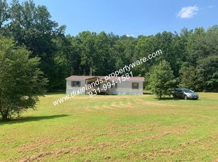 195 Green Hollow Rd, Linden, TN 37096