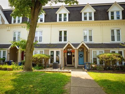 715 Chautauqua Ct, Pittsburgh, PA, 15214