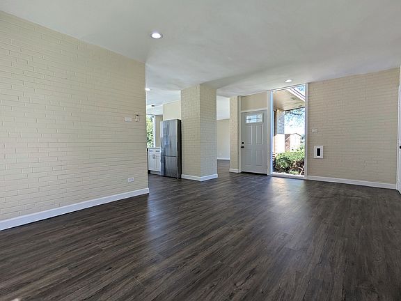 5th image of 9324 S Forest Ave