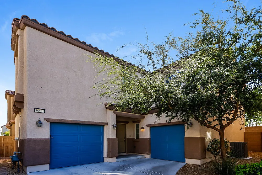 4 bed, 2.5 bath, 1871 sqft, $2,170 — Photo 4