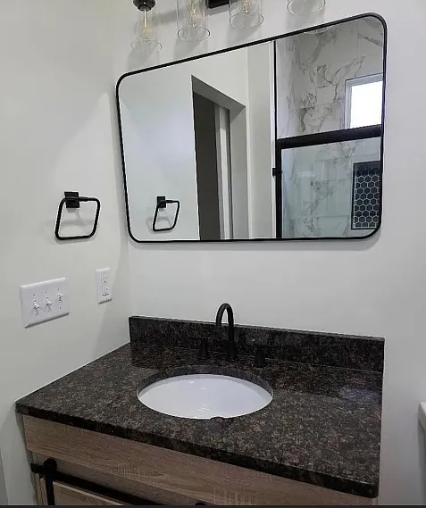 2 bed, 2.5 bath, 1218 sqft, $2,400 — Photo 4