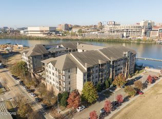 445 W Blount Ave #217, Knoxville, TN 37920