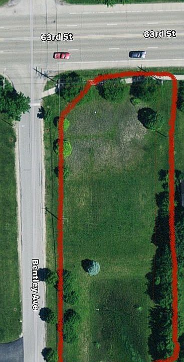 335 W 63rd St. Willowbrook 