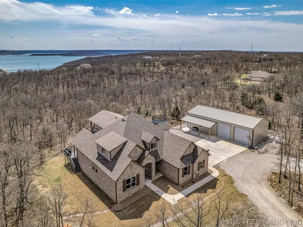 10716 Burton Ln, Skiatook, OK 74070