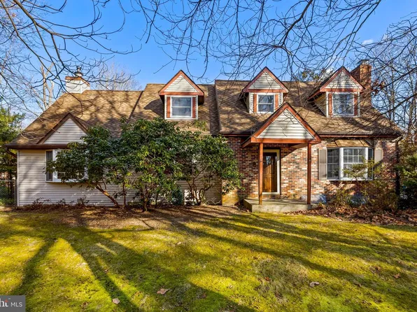 26 Tuckerton Rd, Shamong, NJ 08088