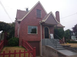 4402 SW Walker St, Seattle, WA 98116