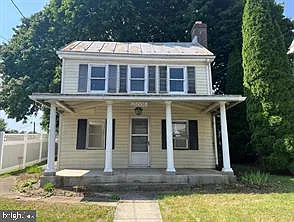 12005 Main St