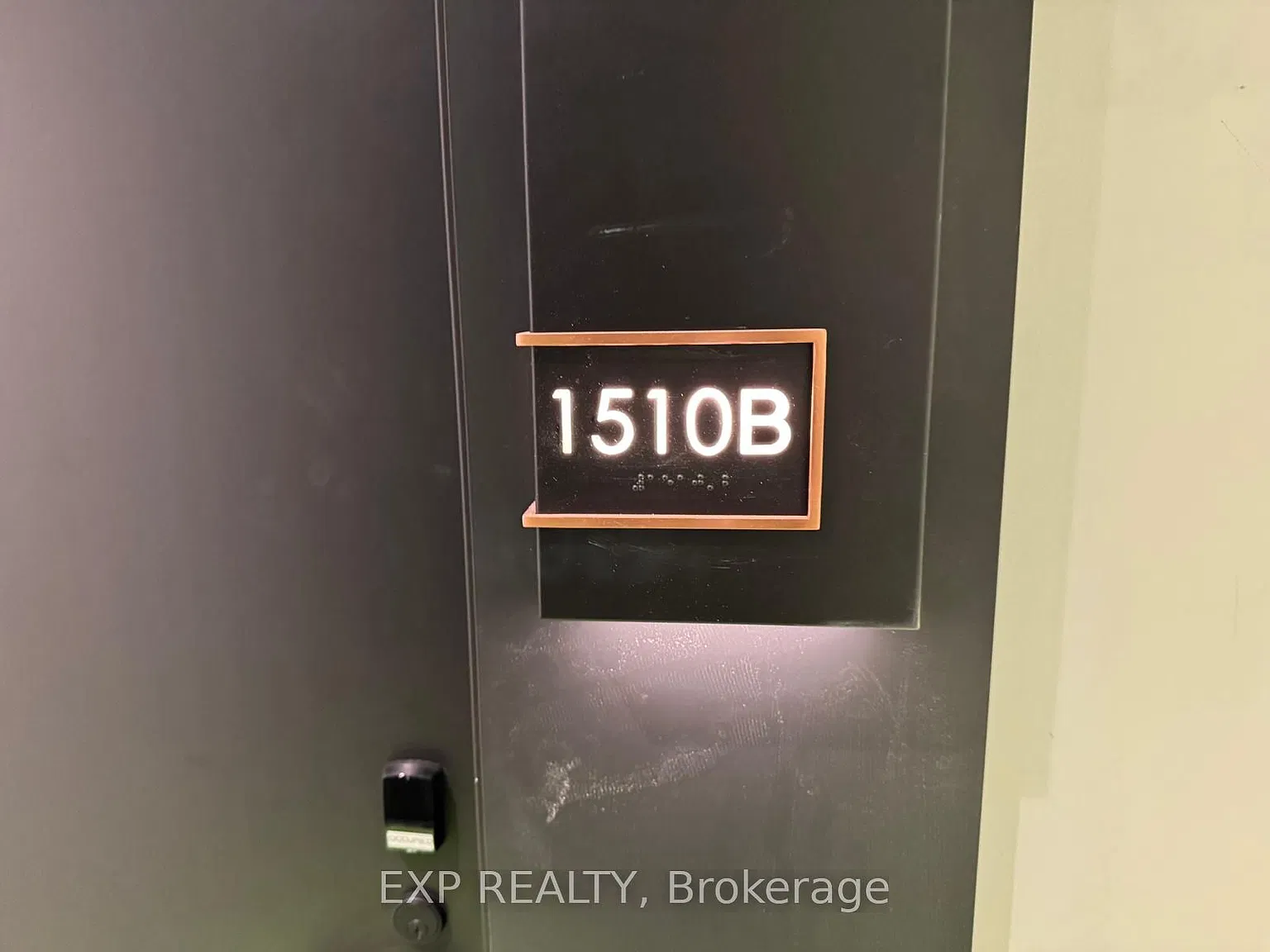 2 bed, $2,500 — Photo 2