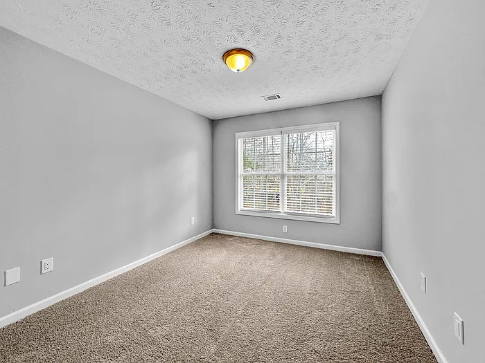 2822 Arbor Ct SE — Photo 13