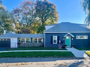 40 117th St, Troy, NY 12182