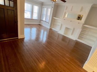 4827 W Barry Ave UNIT 1, Chicago, IL 60641