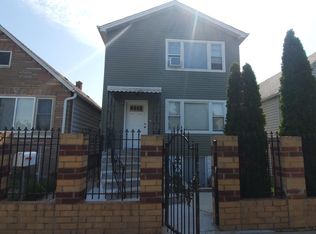 9925 S Exchange Ave, Chicago, IL 60617
