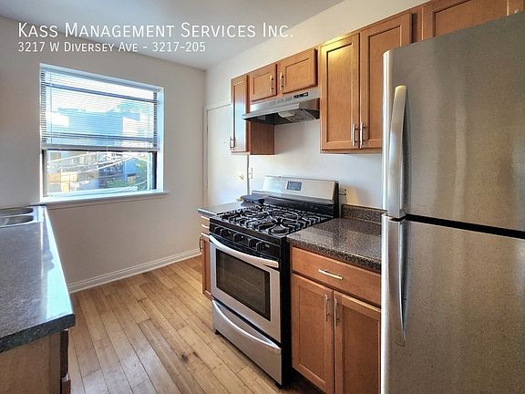 3rd image of 2749 N Sawyer Ave #3217-205