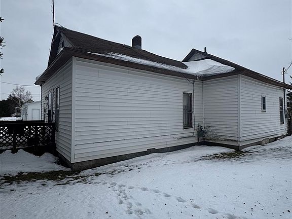 3rd image of 1115 Randolph St