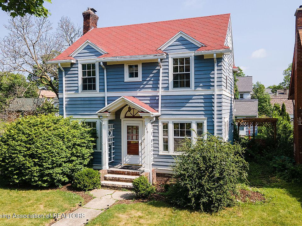 1st image of 920 Sparrow Ave