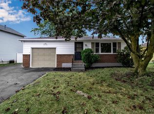 1423 99th St, Niagara Falls, NY 14304