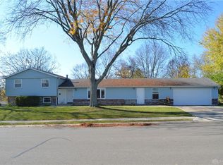 135 Bethel Rd, Dayton, OH 45458