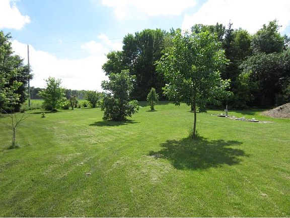 3rd image of 37400 180th St