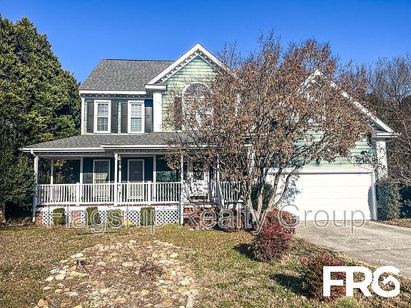 3rd image of 216 N Marion Dr